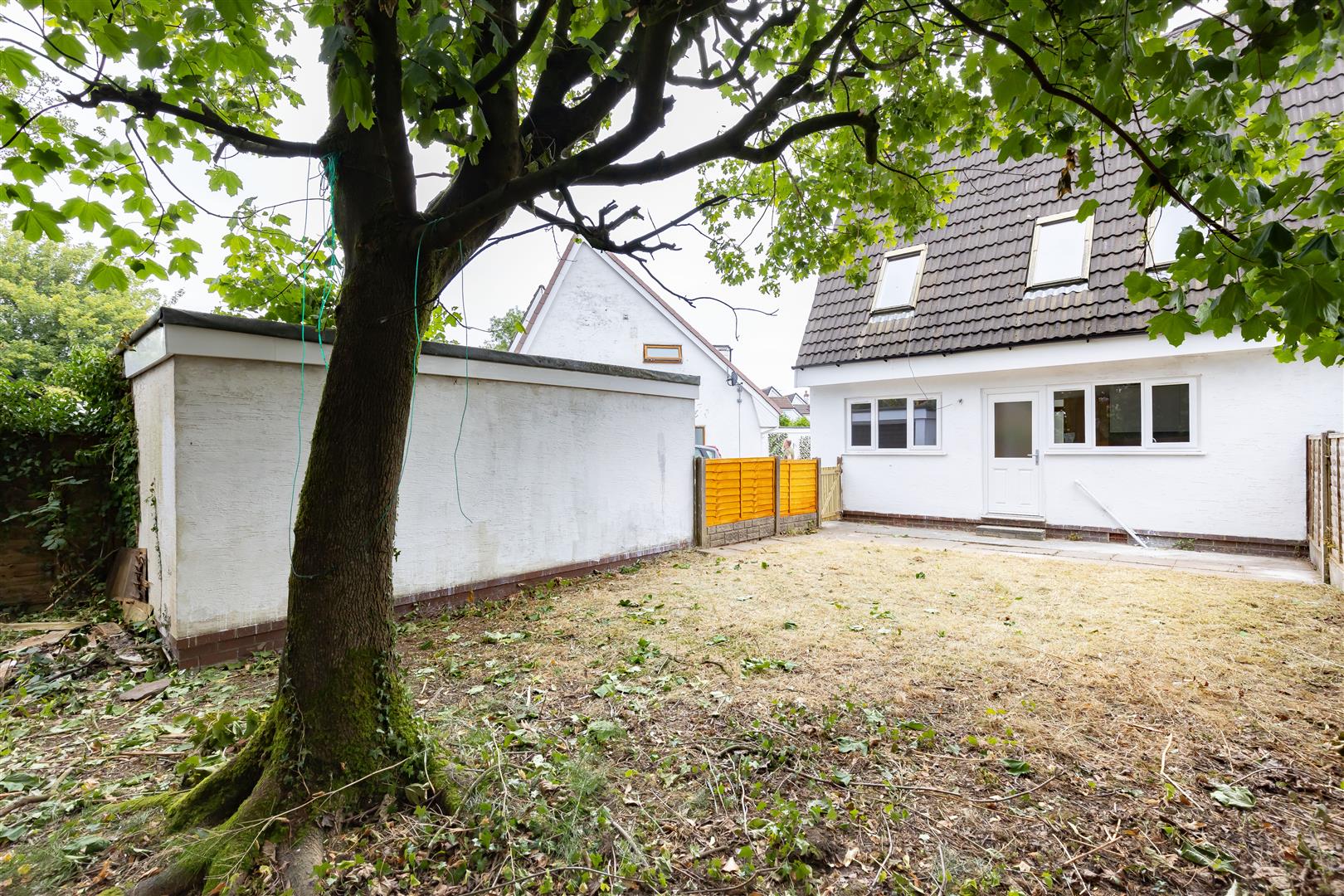 3 bed property in St. James Gardens, Leyland